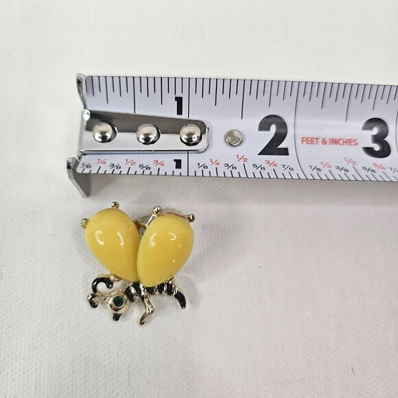 Silver Tone Insect Bee Brooch Yellow Wings Bug Unmarked Pin - Picture 7 of 7